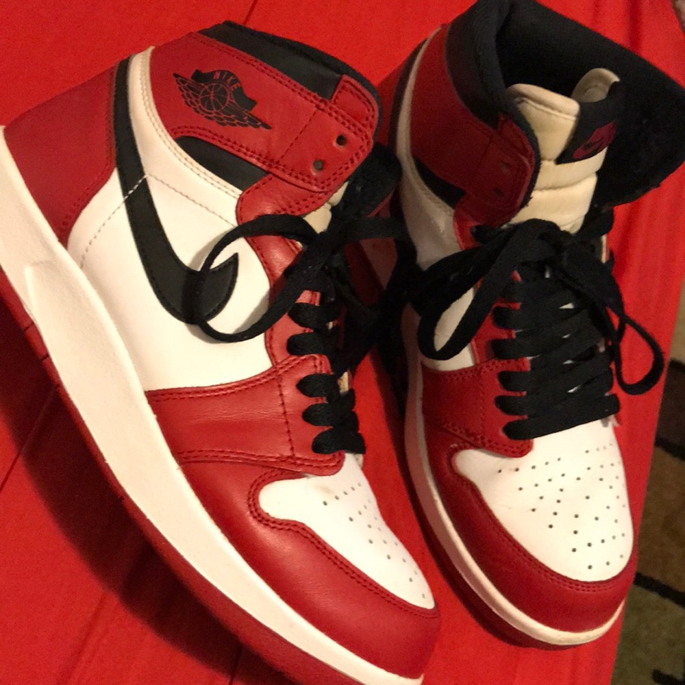 Black red & white 1s